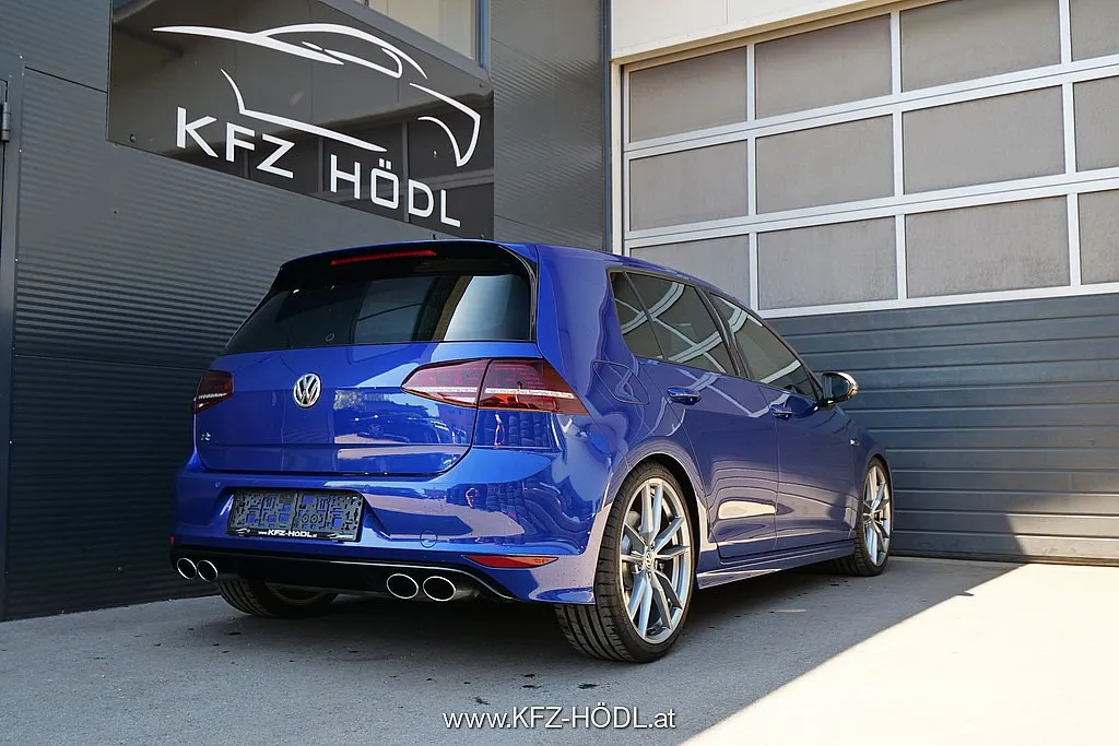 Volkswagen Golf R 2,0 TSI DSG Image 2