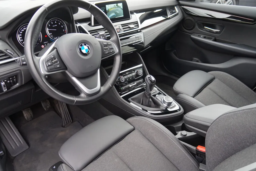 BMW 216 GRAN TOURER I SPORT LINE*NAVI*UPE 40.440¤ Image 4