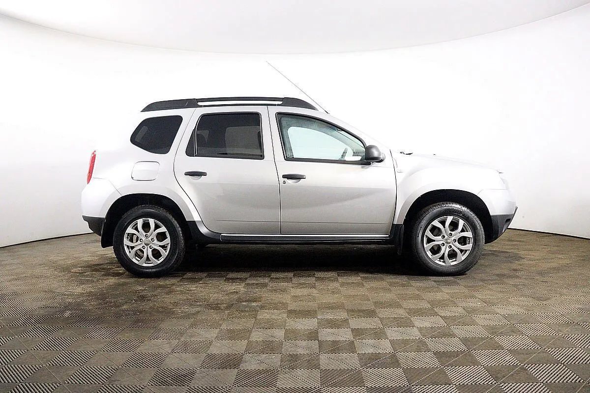 Renault Duster Image 4